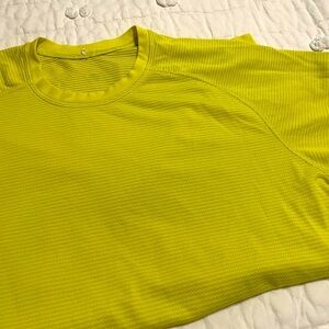 yellow and white lululemon Metal Vent short sleeve